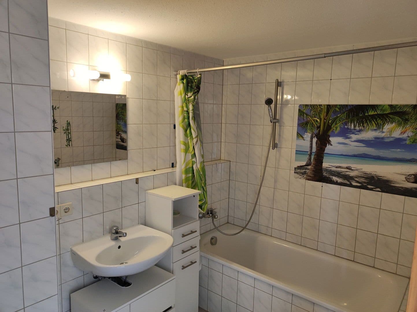 2 bedroom with open-plan kitchen flat to rent, 93 m², Bei den Linden 6, Laichingen, Baden-Württemberg 2 bedroom with open-plan kitchen flat to rent, 93 m², Bei den Linden 6, Laichingen, Baden-Württemberg