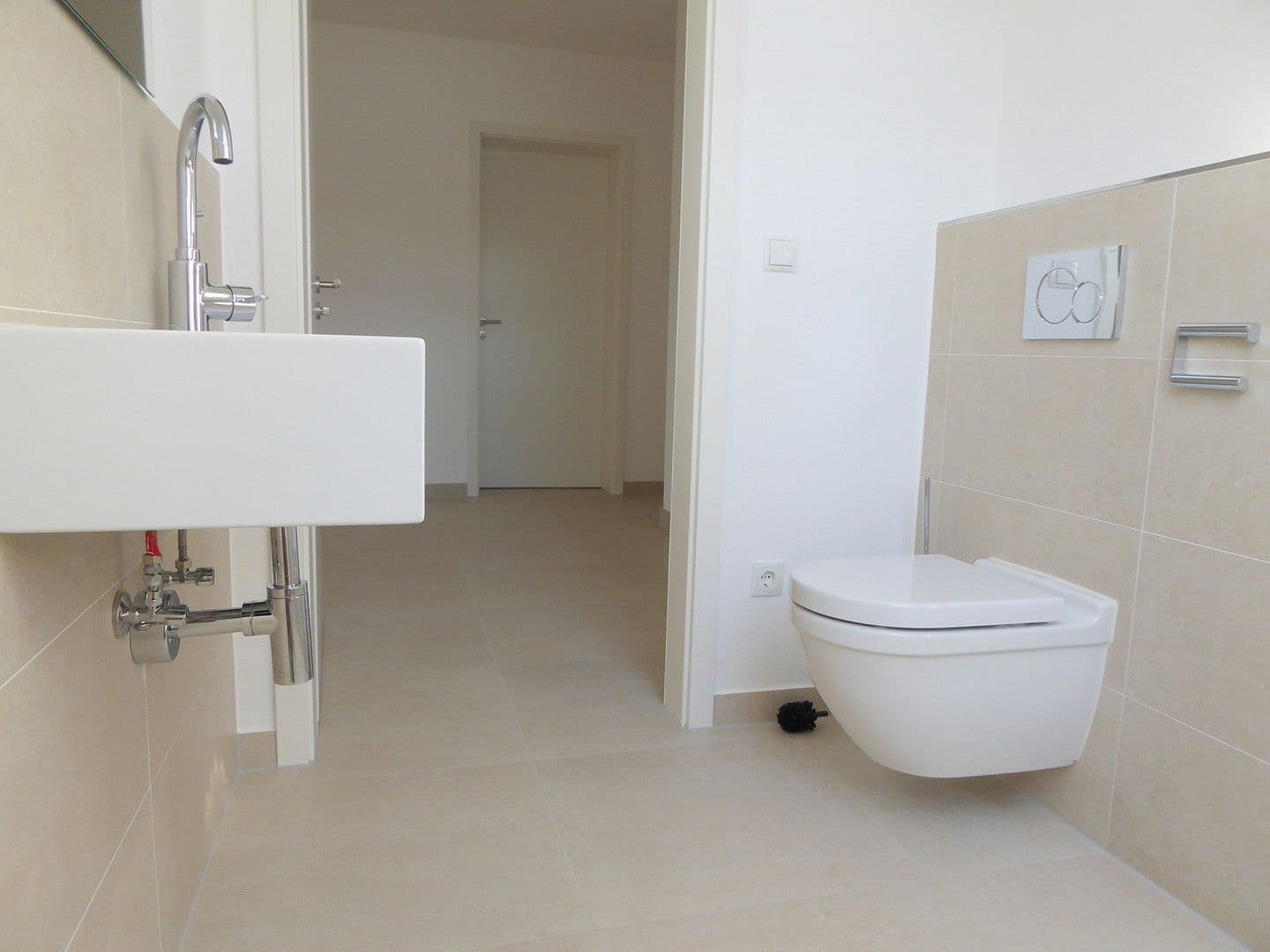 3 bedroom with open-plan kitchen flat to rent, 118 m², Hamppstraße 7b, Au in der Hallertau, Bavaria 3 bedroom with open-plan kitchen flat to rent, 118 m², Hamppstraße 7b, Au in der Hallertau, Bavaria