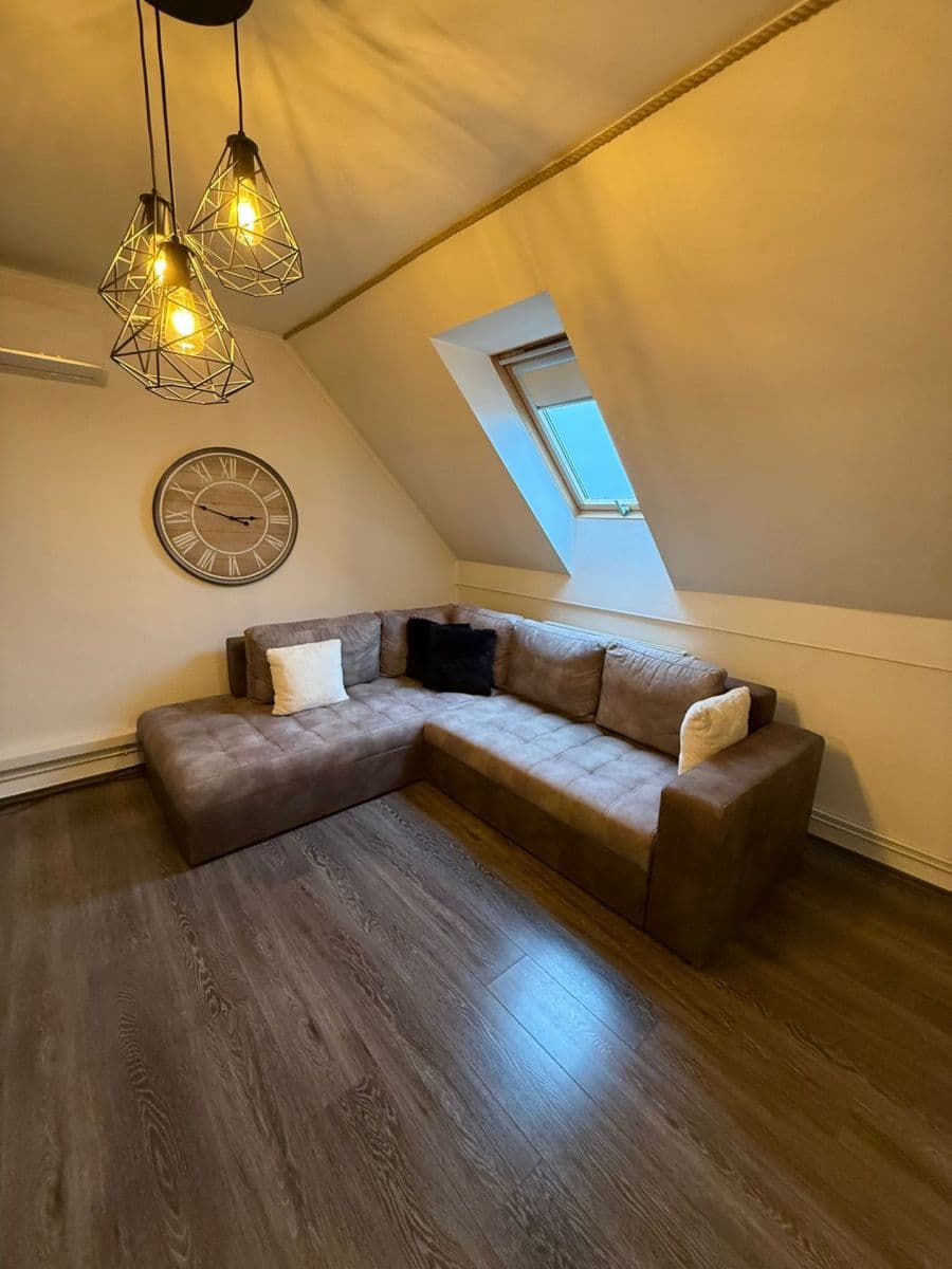 1 bedroom with open-plan kitchen flat to rent, 51 m², Průběžná, Nupaky, Středočeský Region 1 bedroom with open-plan kitchen flat to rent, 51 m², Průběžná, Nupaky, Středočeský Region