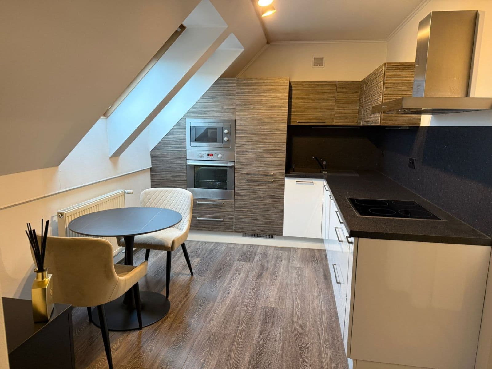 1 bedroom with open-plan kitchen flat to rent, 51 m², Průběžná, Nupaky, Středočeský Region 1 bedroom with open-plan kitchen flat to rent, 51 m², Průběžná, Nupaky, Středočeský Region