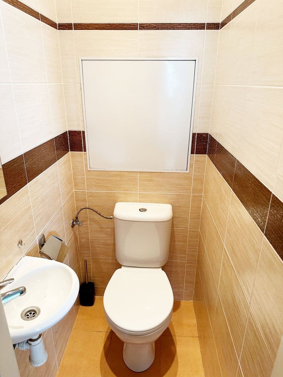 3 bedroom flat to rent, 69 m², Zbudovská, Prague, Prague 3 bedroom flat to rent, 69 m², Zbudovská, Prague, Prague