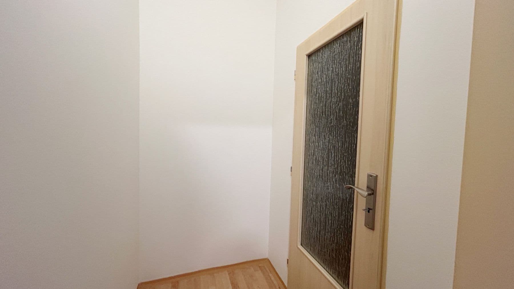 Studio flat to rent, 40 m², Otvovice, Středočeský Region Studio flat to rent, 40 m², Otvovice, Středočeský Region