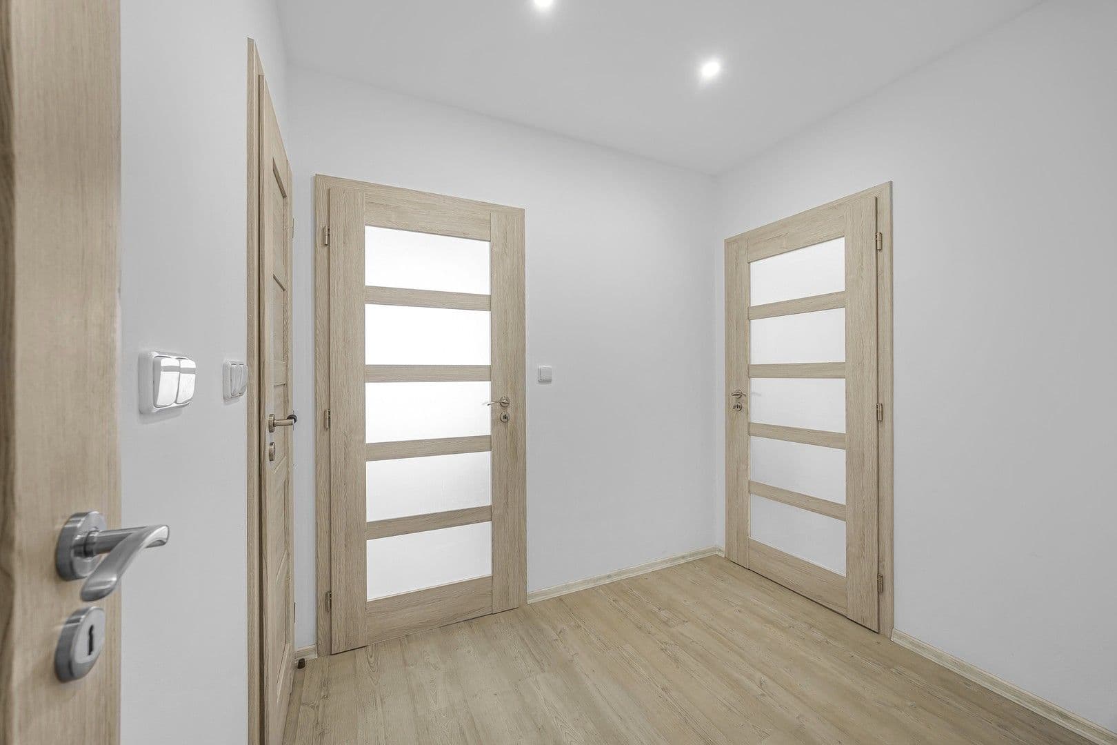 1 bedroom with open-plan kitchen flat to rent, 47 m², Pod Lipami, Prague, Prague 1 bedroom with open-plan kitchen flat to rent, 47 m², Pod Lipami, Prague, Prague