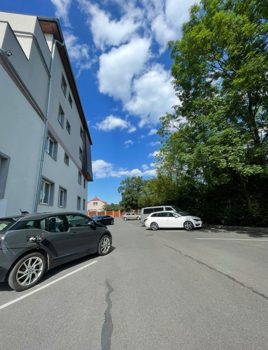 Studio flat to rent, 34 m², Otvovice, Středočeský Region Studio flat to rent, 34 m², Otvovice, Středočeský Region