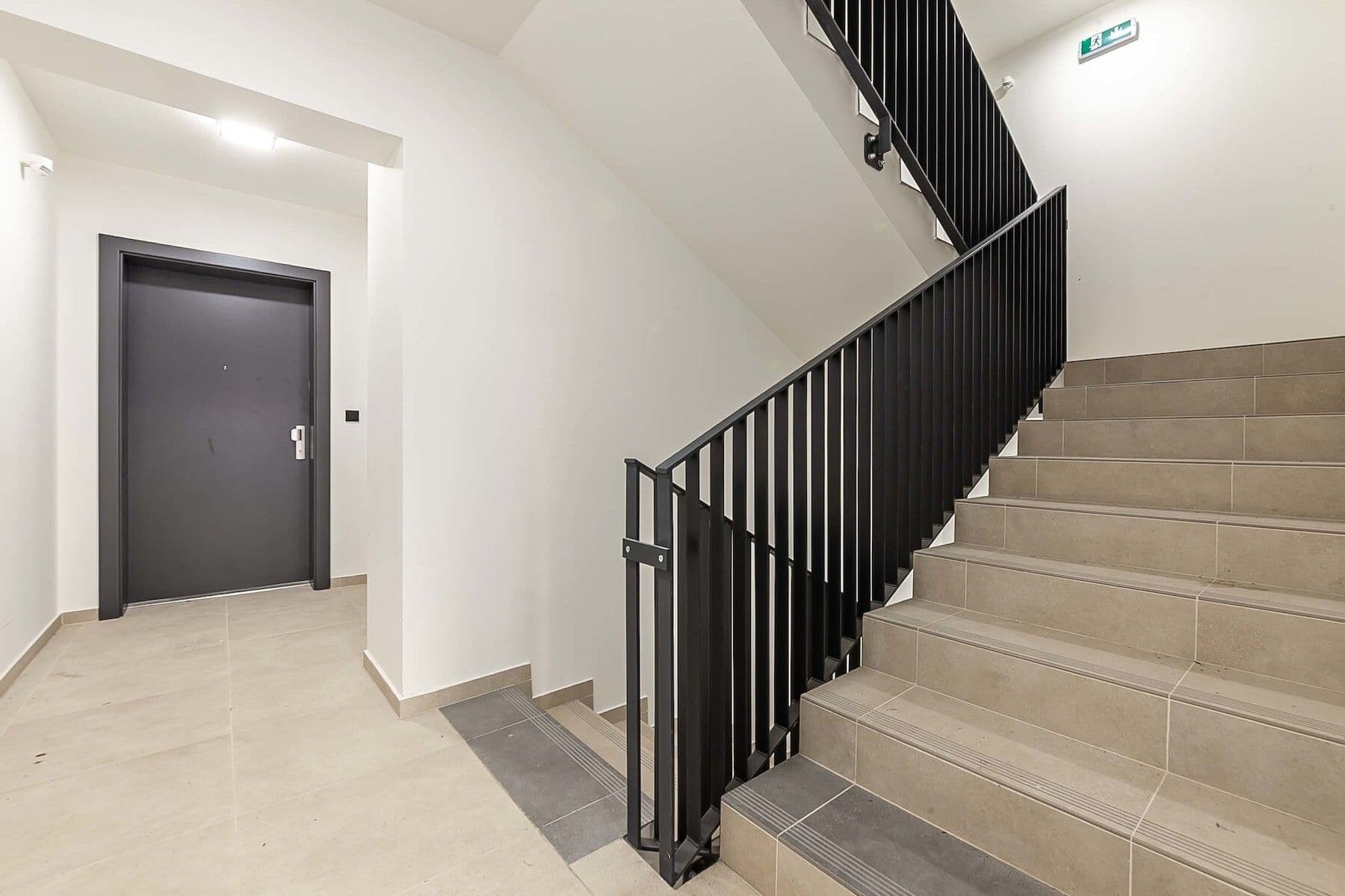 3 bedroom with open-plan kitchen flat for sale, 114 m², U Hotelu, Prague, Prague 3 bedroom with open-plan kitchen flat for sale, 114 m², U Hotelu, Prague, Prague