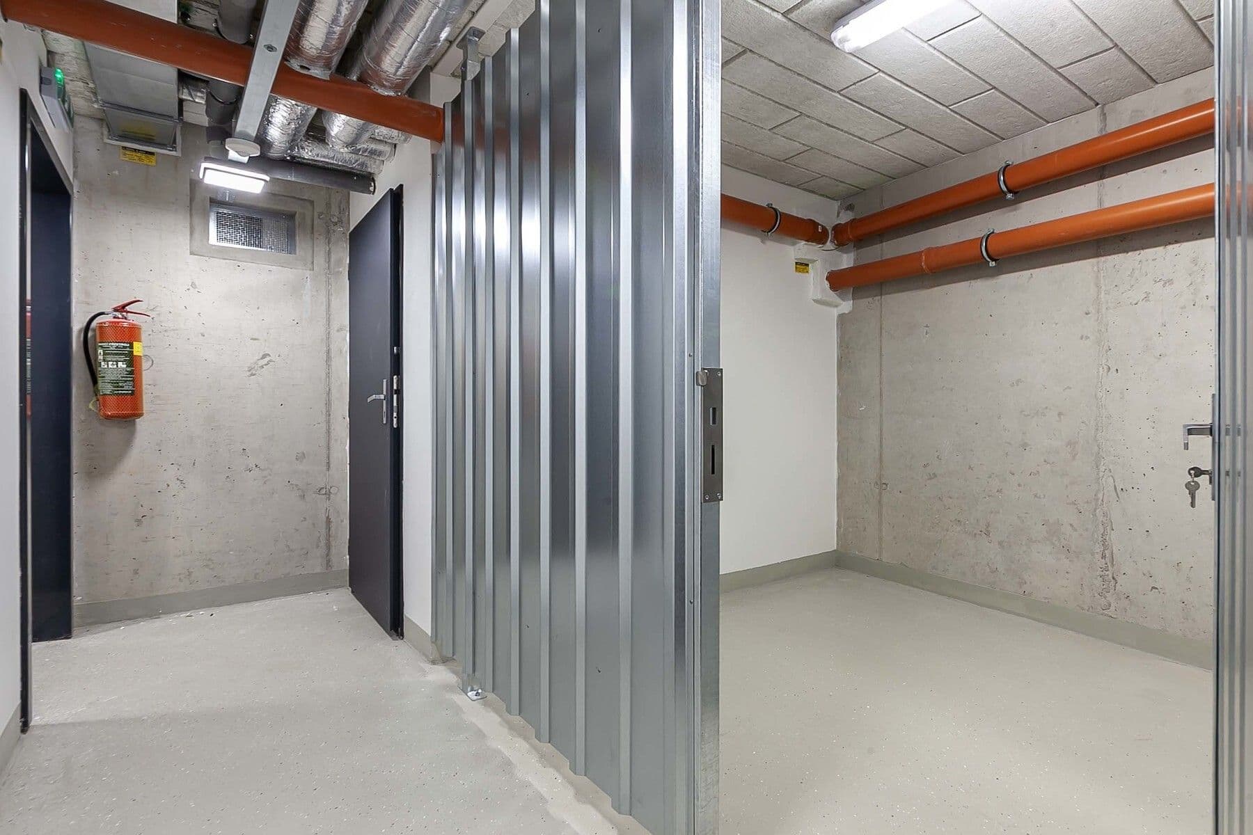 3 bedroom with open-plan kitchen flat for sale, 114 m², U Hotelu, Prague, Prague 3 bedroom with open-plan kitchen flat for sale, 114 m², U Hotelu, Prague, Prague