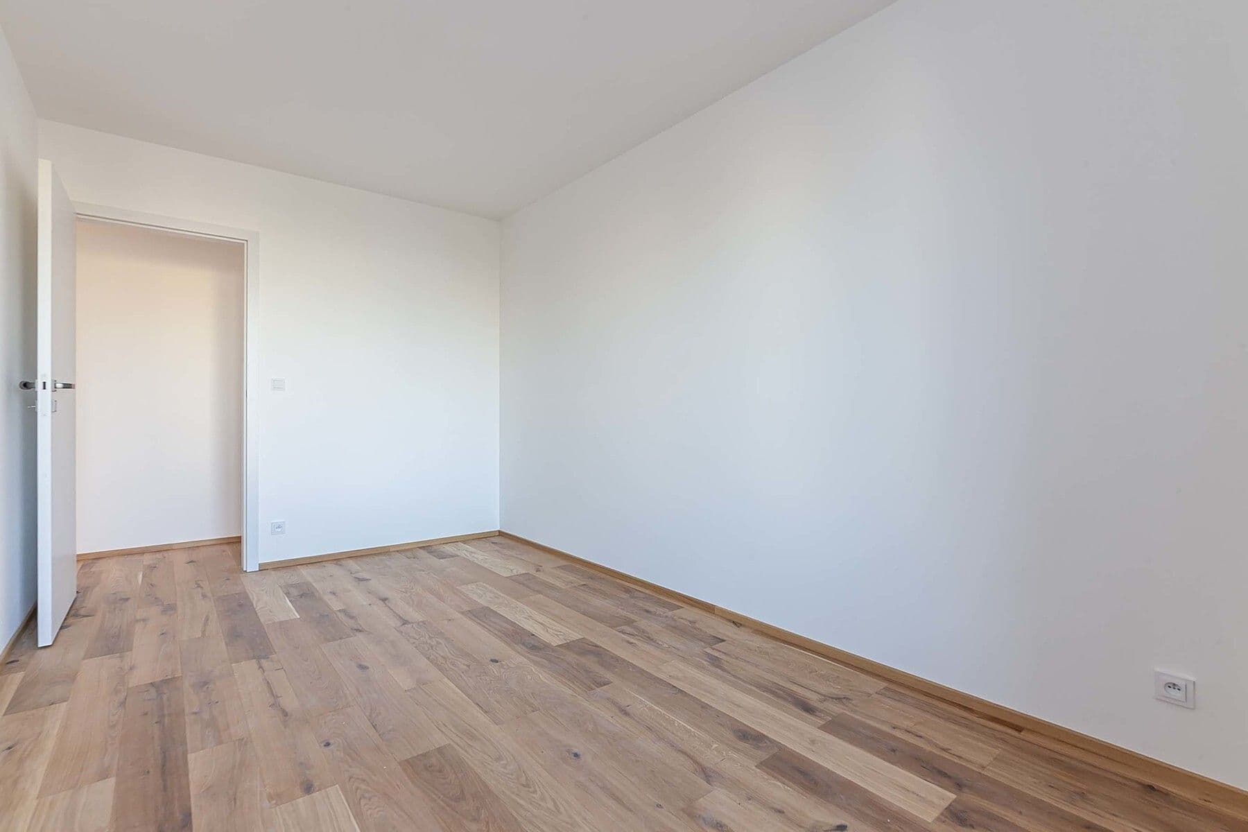 3 bedroom with open-plan kitchen flat for sale, 114 m², U Hotelu, Prague, Prague 3 bedroom with open-plan kitchen flat for sale, 114 m², U Hotelu, Prague, Prague