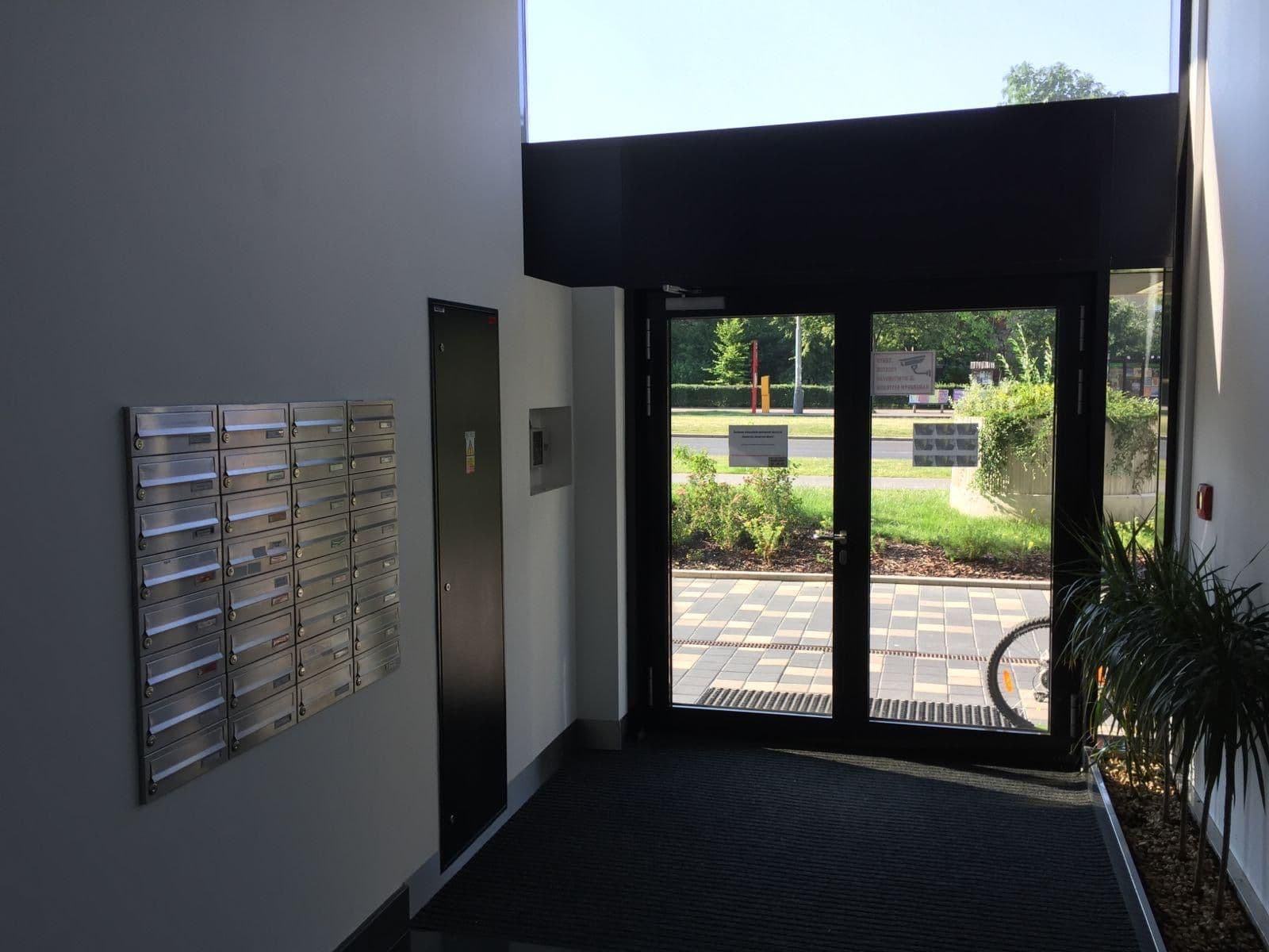 1 bedroom with open-plan kitchen flat for sale, 62 m², Počernická, Prague, Prague 1 bedroom with open-plan kitchen flat for sale, 62 m², Počernická, Prague, Prague