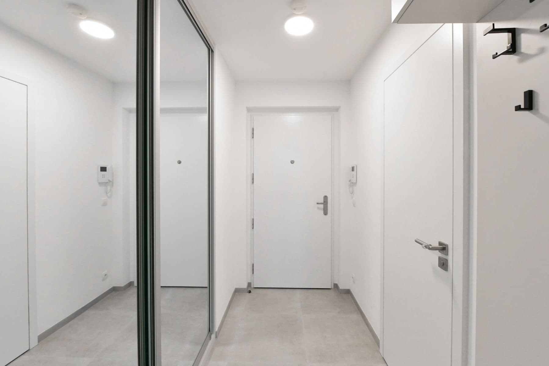 Studio flat to rent, 37 m², Michelská, Prague, Prague Studio flat to rent, 37 m², Michelská, Prague, Prague