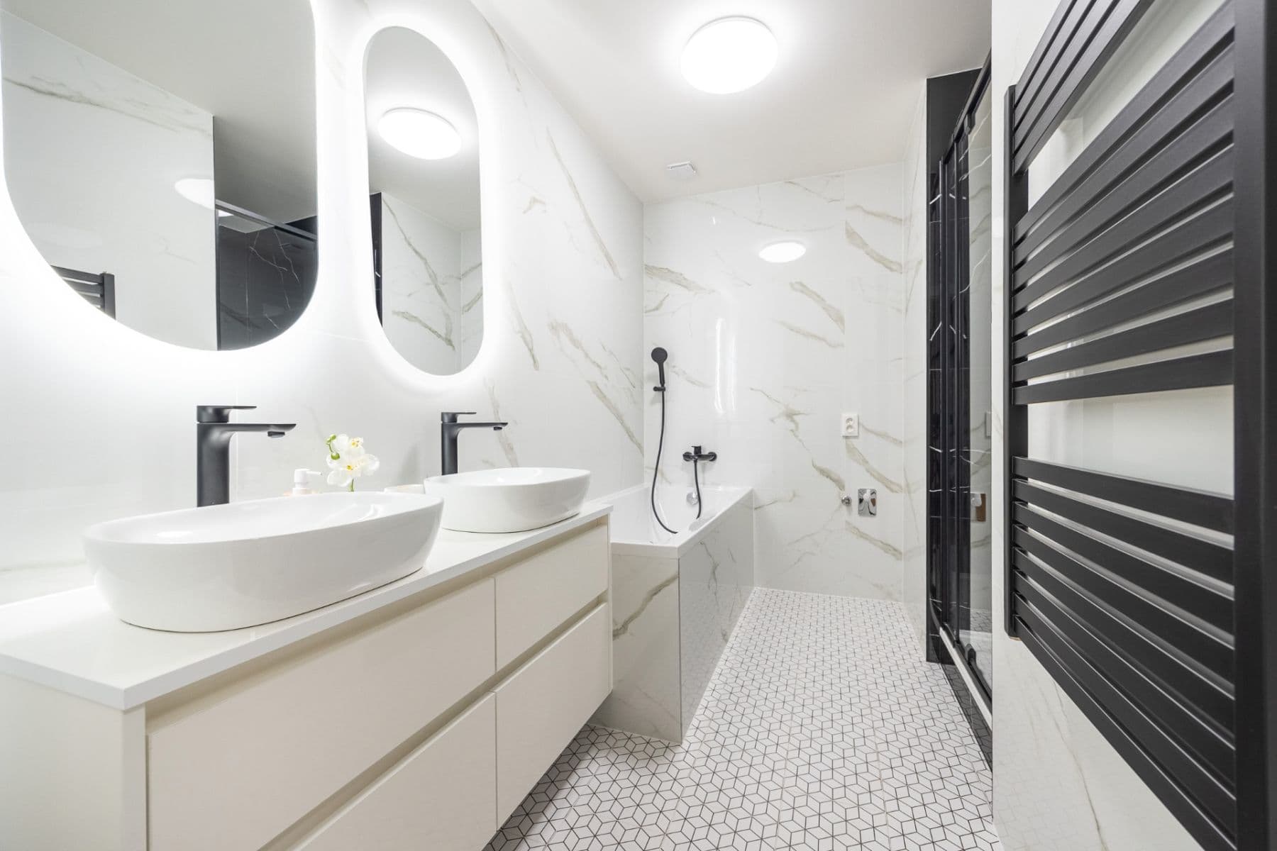 3 bedroom with open-plan kitchen flat for sale, 87 m², Hurbanova, Prague, Prague 3 bedroom with open-plan kitchen flat for sale, 87 m², Hurbanova, Prague, Prague