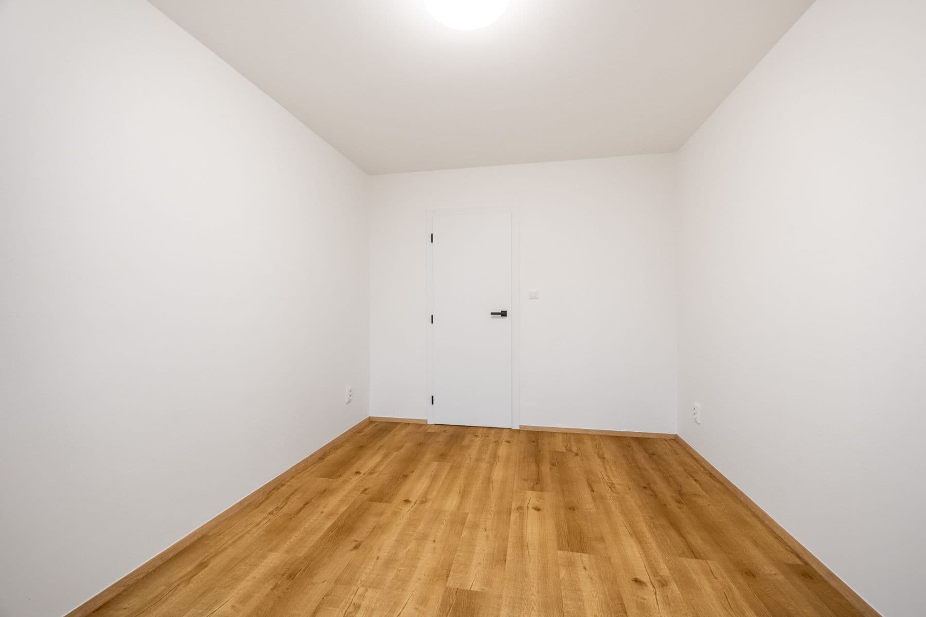 3 bedroom with open-plan kitchen flat for sale, 87 m², Hurbanova, Prague, Prague 3 bedroom with open-plan kitchen flat for sale, 87 m², Hurbanova, Prague, Prague