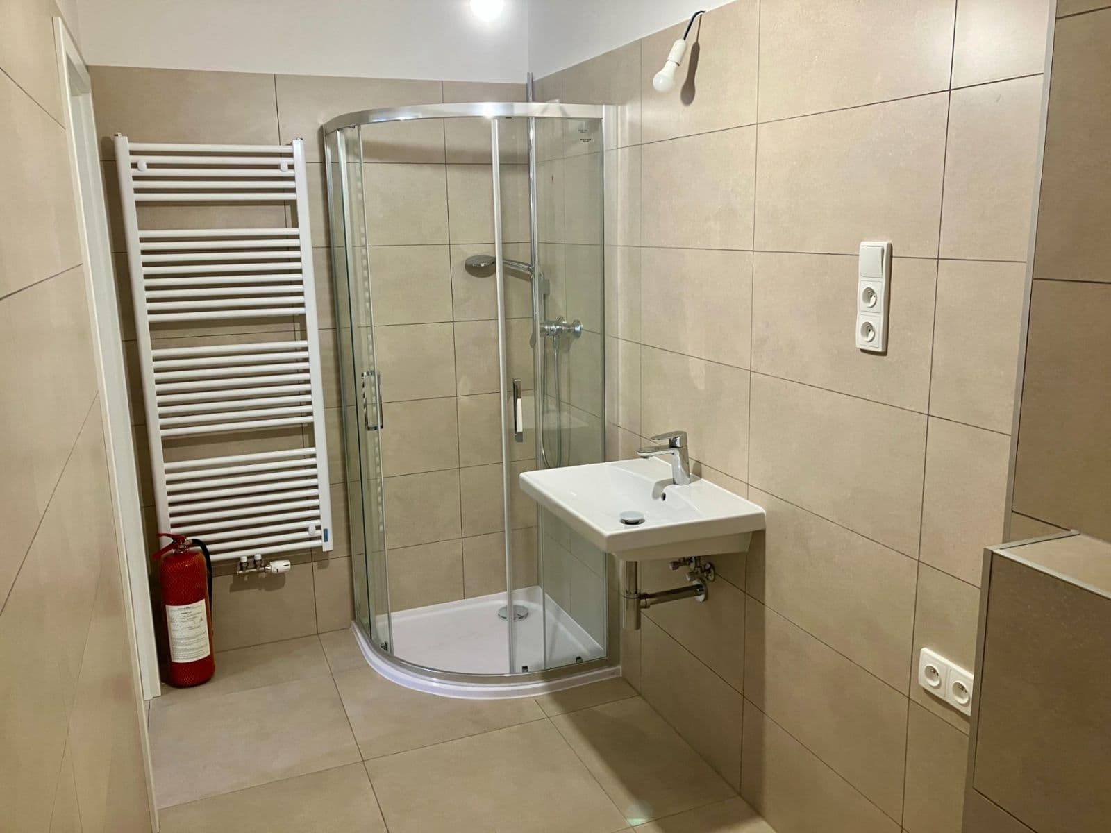 non-residential property to rent, 36 m², Český Brod, Středočeský Region non-residential property to rent, 36 m², Český Brod, Středočeský Region