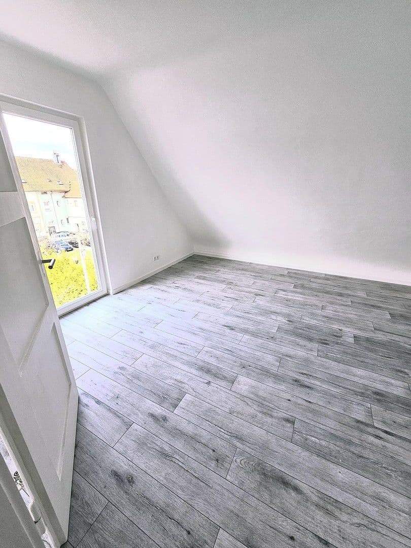 4 bedroom flat to rent, 85 m², Obereisesheimerstraße 21, Heilbronn Neckargartach, Baden-Württemberg 4 bedroom flat to rent, 85 m², Obereisesheimerstraße 21, Heilbronn Neckargartach, Baden-Württemberg