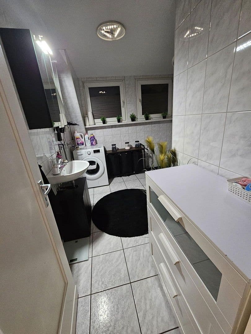 3 bedroom flat to rent, 90 m², Ebertstr. 93, Oberhausen, North Rhine-Westphalia 3 bedroom flat to rent, 90 m², Ebertstr. 93, Oberhausen, North Rhine-Westphalia