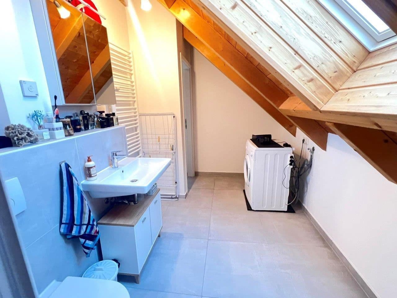 1 bedroom with open-plan kitchen flat to rent, 66 m², Taufkirchen Vils, Bavaria 1 bedroom with open-plan kitchen flat to rent, 66 m², Taufkirchen Vils, Bavaria