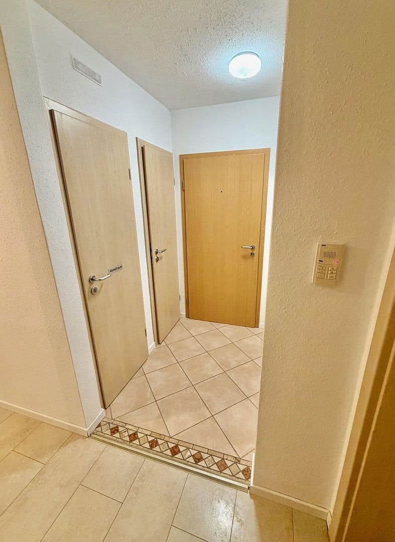 4 bedroom flat to rent, 91 m², Falkenhöhe 2, Gummersbach, North Rhine-Westphalia 4 bedroom flat to rent, 91 m², Falkenhöhe 2, Gummersbach, North Rhine-Westphalia