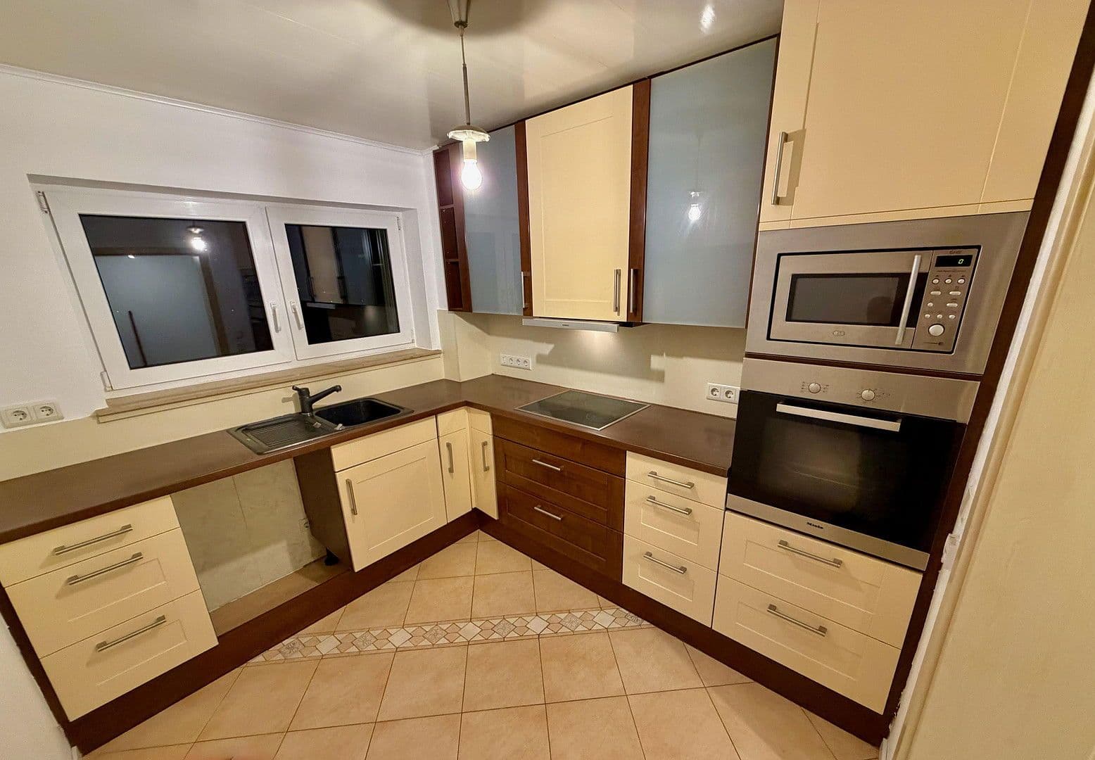 4 bedroom flat to rent, 91 m², Falkenhöhe 2, Gummersbach, North Rhine-Westphalia 4 bedroom flat to rent, 91 m², Falkenhöhe 2, Gummersbach, North Rhine-Westphalia