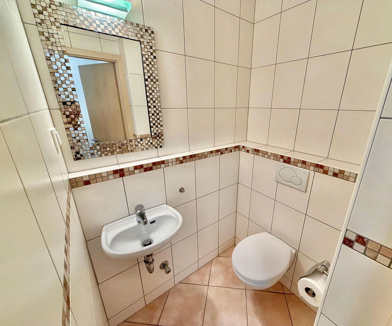 4 bedroom flat to rent, 91 m², Falkenhöhe 2, Gummersbach, North Rhine-Westphalia 4 bedroom flat to rent, 91 m², Falkenhöhe 2, Gummersbach, North Rhine-Westphalia