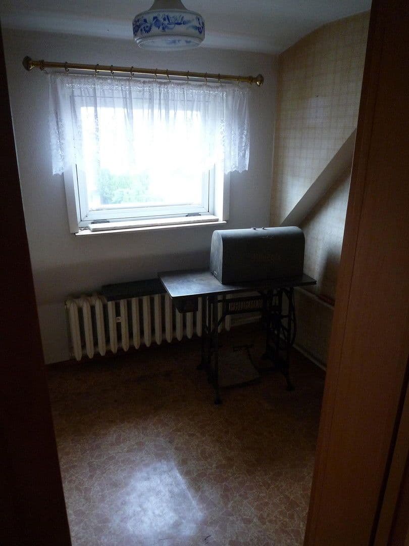 house for sale, 69 m², Stadtrandsiedlung 43, Bischofswerda, Saxony house for sale, 69 m², Stadtrandsiedlung 43, Bischofswerda, Saxony