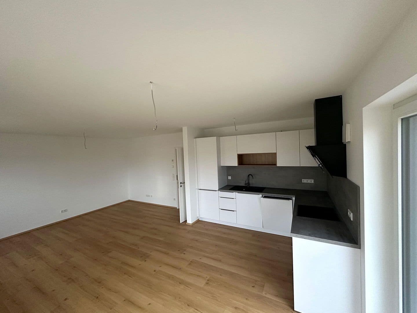 3 bedroom flat to rent, 83 m², Erlangen, Bavaria 3 bedroom flat to rent, 83 m², Erlangen, Bavaria