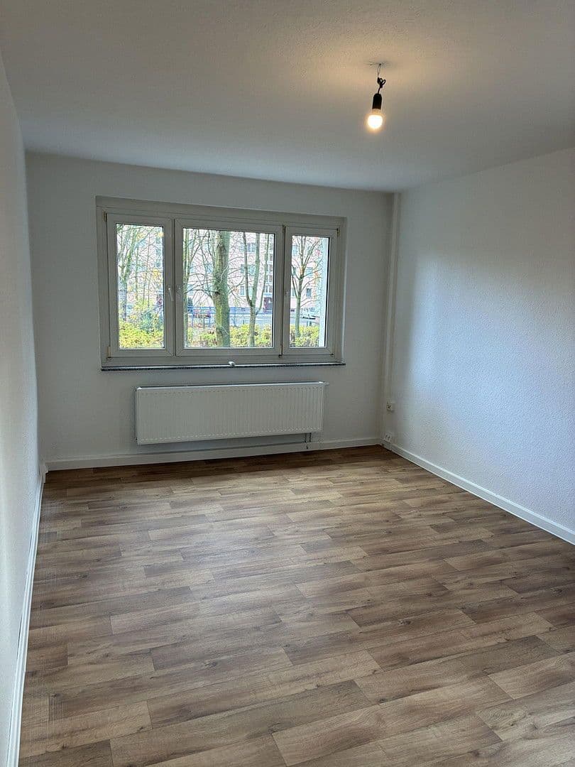 3 bedroom flat to rent, 63 m², Linzer Straße 45, Dessau-Roßlau, Saxony-Anhalt 3 bedroom flat to rent, 63 m², Linzer Straße 45, Dessau-Roßlau, Saxony-Anhalt