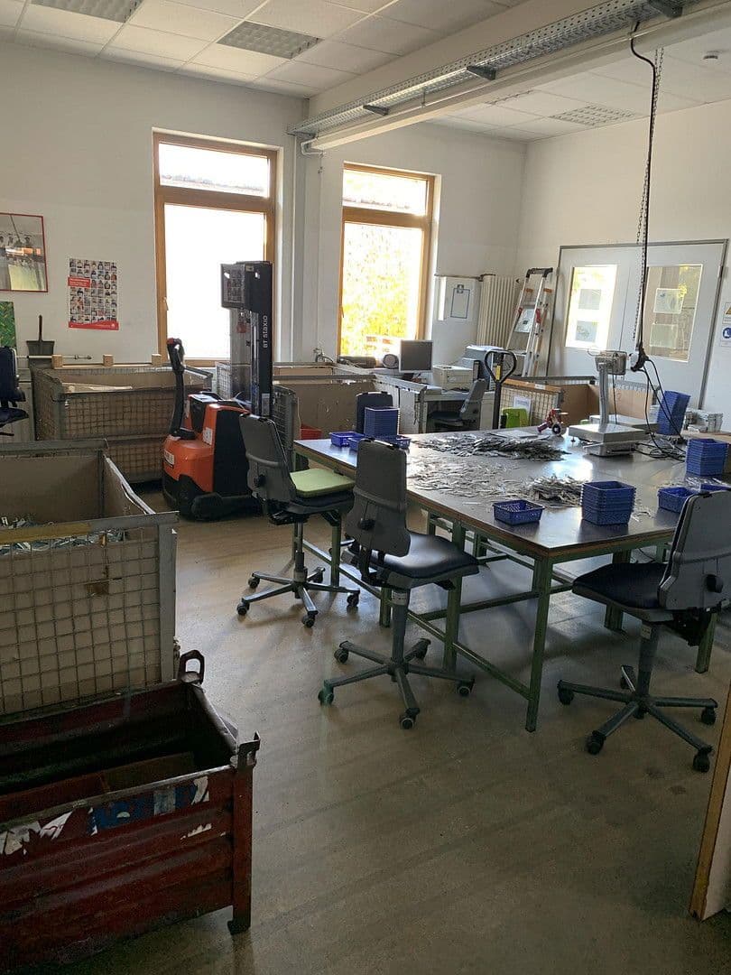 non-residential property to rent, 1,007 m², Waldstr 3, Lauchringen, Baden-Württemberg non-residential property to rent, 1,007 m², Waldstr 3, Lauchringen, Baden-Württemberg