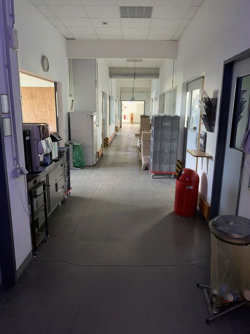 non-residential property to rent, 1,007 m², Waldstr 3, Lauchringen, Baden-Württemberg non-residential property to rent, 1,007 m², Waldstr 3, Lauchringen, Baden-Württemberg