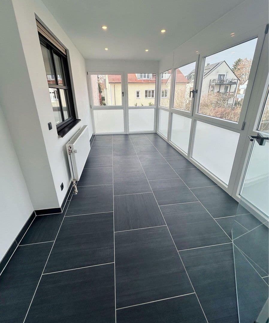 4 bedroom flat to rent, 111 m², Augsburger Straße 40, Regensburg, Bavaria 4 bedroom flat to rent, 111 m², Augsburger Straße 40, Regensburg, Bavaria