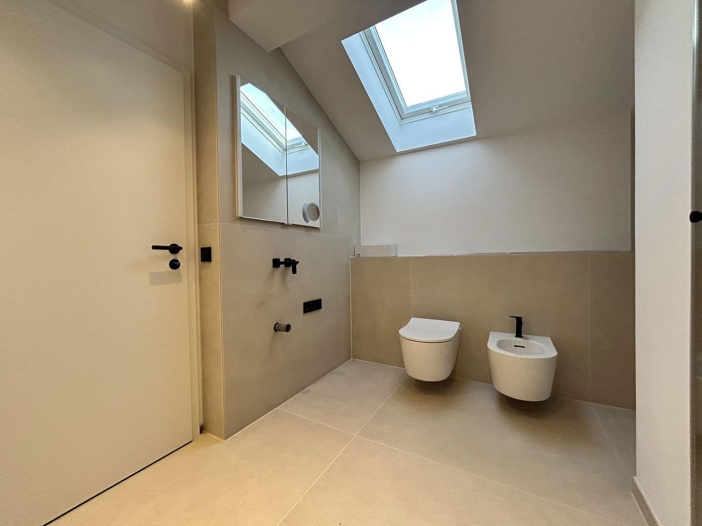 3 bedroom with open-plan kitchen flat for sale, 160 m², Lärchenweg 21, Bad Endorf, Bavaria 3 bedroom with open-plan kitchen flat for sale, 160 m², Lärchenweg 21, Bad Endorf, Bavaria