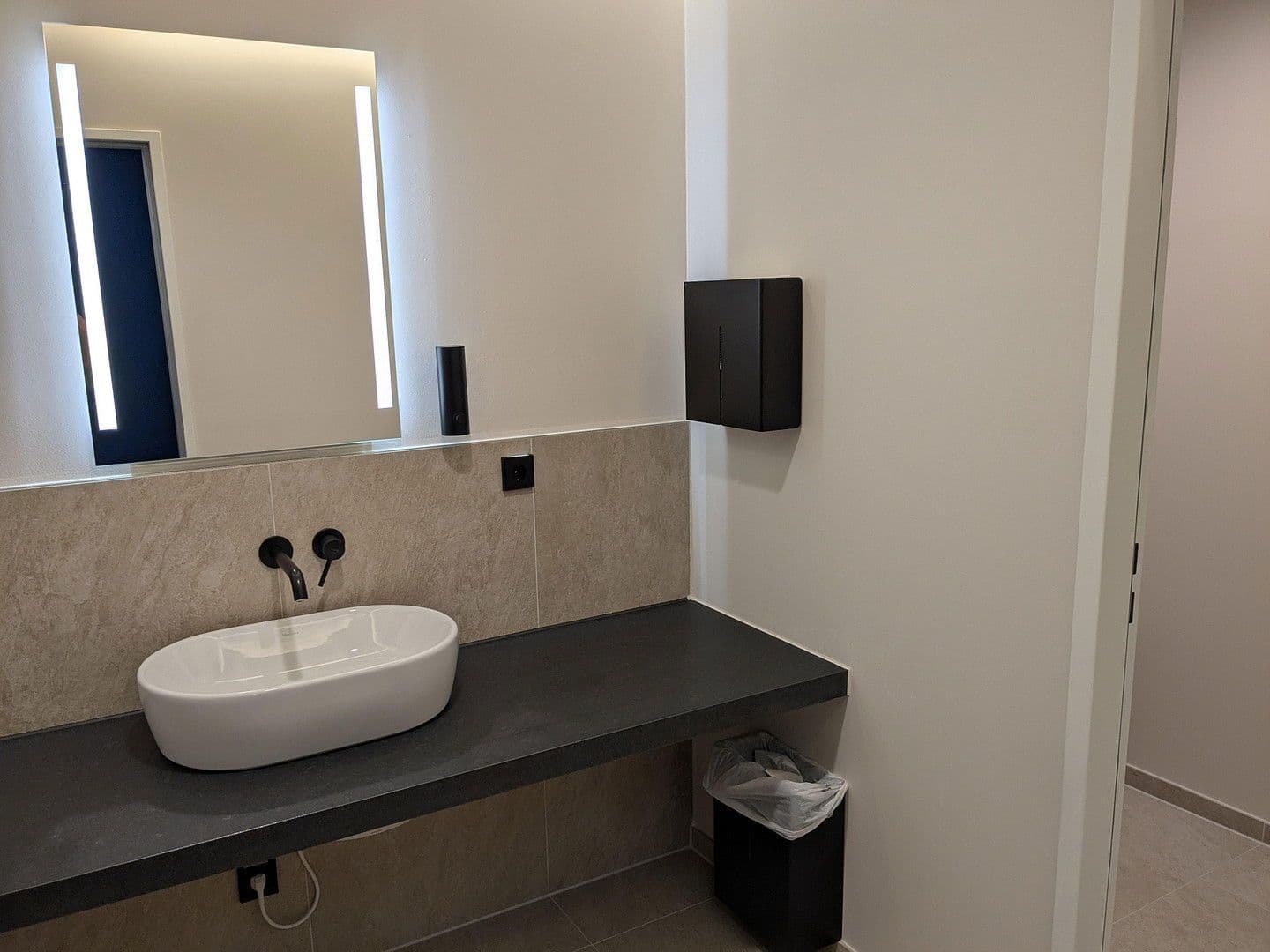 office to rent, 275 m², Landsberger Straße 187, München, Bavaria office to rent, 275 m², Landsberger Straße 187, München, Bavaria