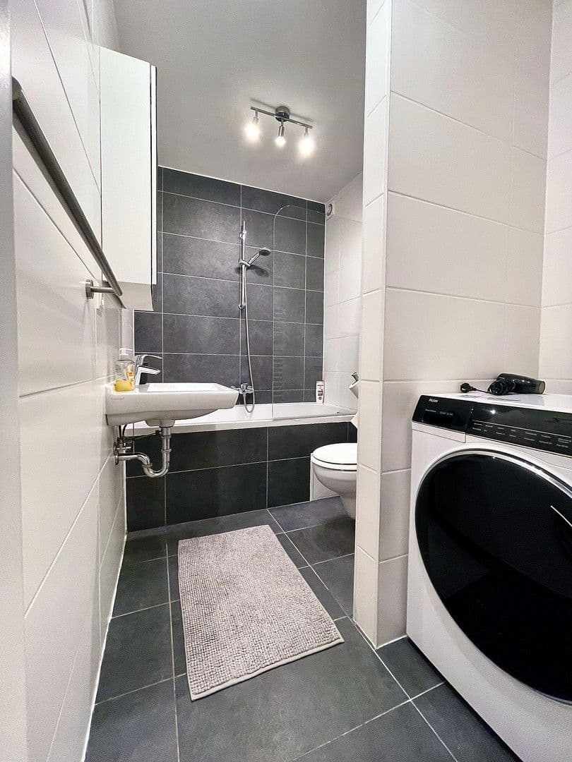 5 bedroom flat to rent, 101 m², Johann Nepomuk Berger Platz 4/10, Wien, Vienna 5 bedroom flat to rent, 101 m², Johann Nepomuk Berger Platz 4/10, Wien, Vienna