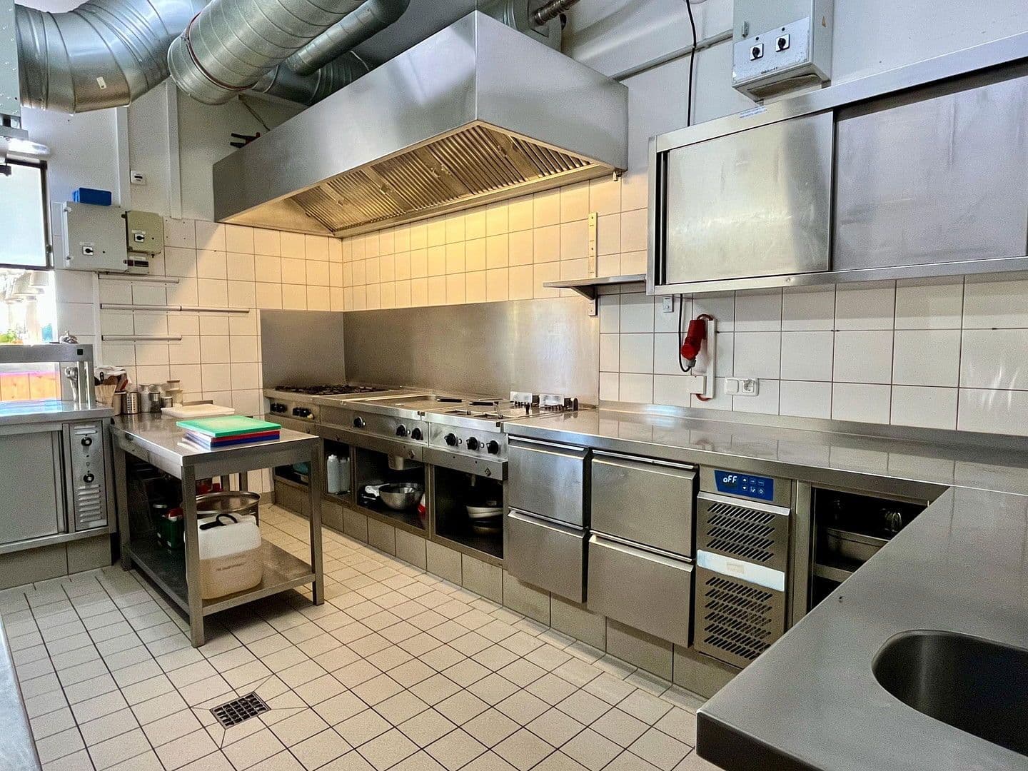 non-residential property to rent, 212 m², Neustadt in Holstein, Schleswig-Holstein non-residential property to rent, 212 m², Neustadt in Holstein, Schleswig-Holstein