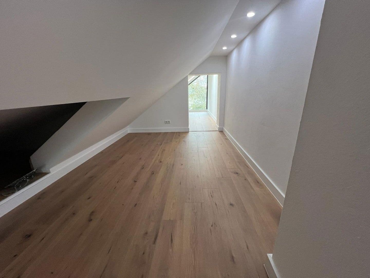 house to rent, 200 m², Auf der Weingartsweide 20 A, Neuberg, Hesse house to rent, 200 m², Auf der Weingartsweide 20 A, Neuberg, Hesse