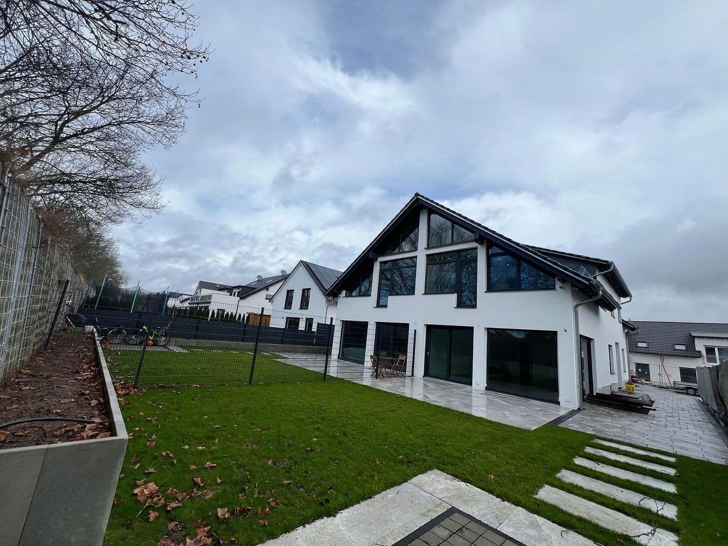 house to rent, 200 m², Auf der Weingartsweide 20 A, Neuberg, Hesse house to rent, 200 m², Auf der Weingartsweide 20 A, Neuberg, Hesse