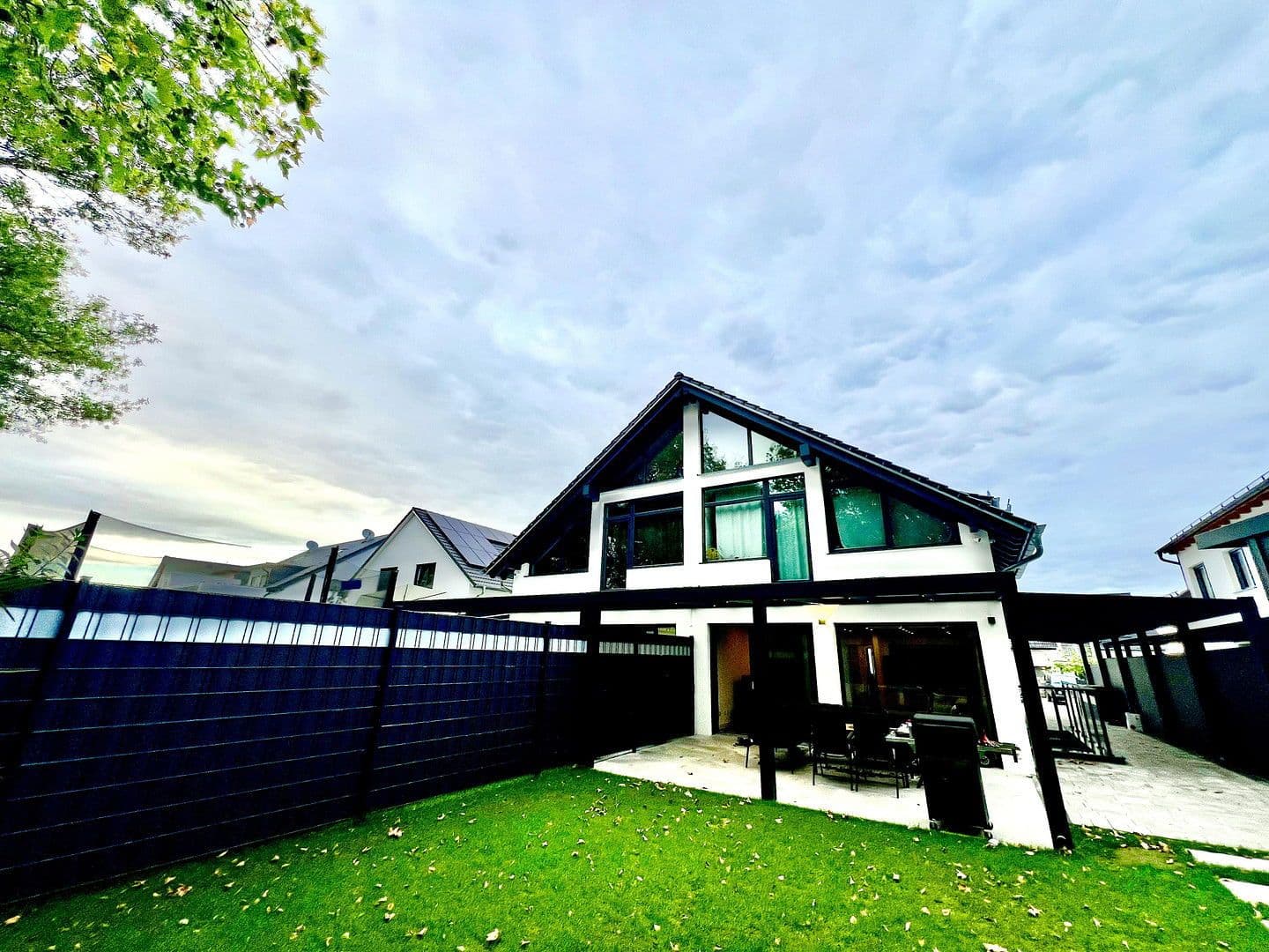 house to rent, 200 m², Auf der Weingartsweide 20 A, Neuberg, Hesse house to rent, 200 m², Auf der Weingartsweide 20 A, Neuberg, Hesse