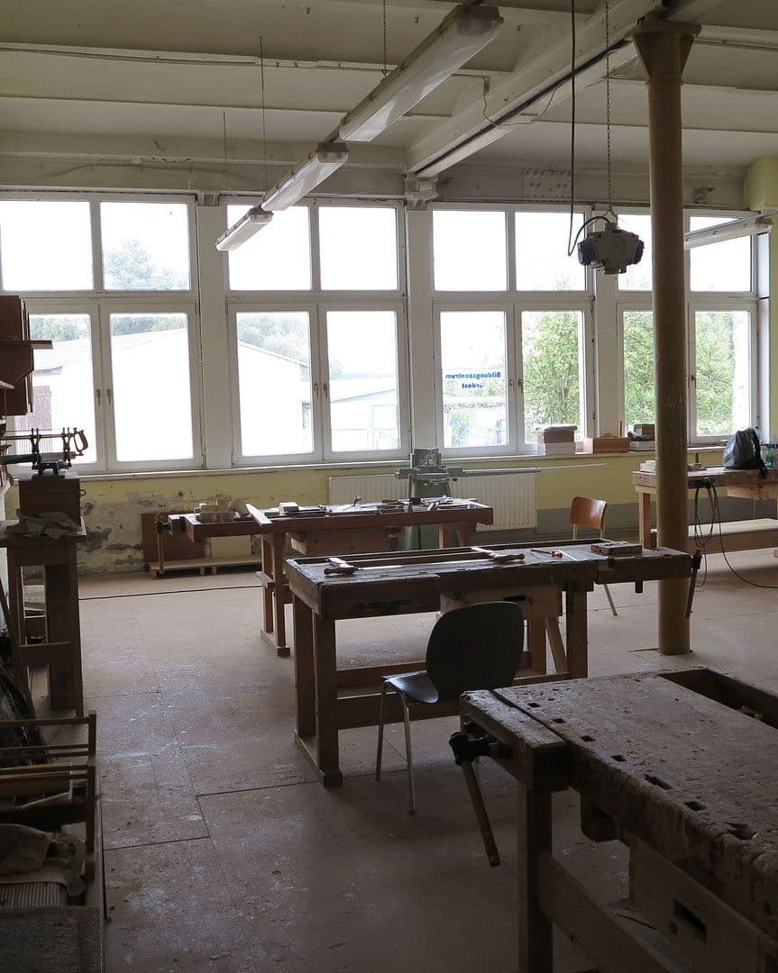 house for sale, 6,000 m², Malchin, Mecklenburg-Vorpommern house for sale, 6,000 m², Malchin, Mecklenburg-Vorpommern