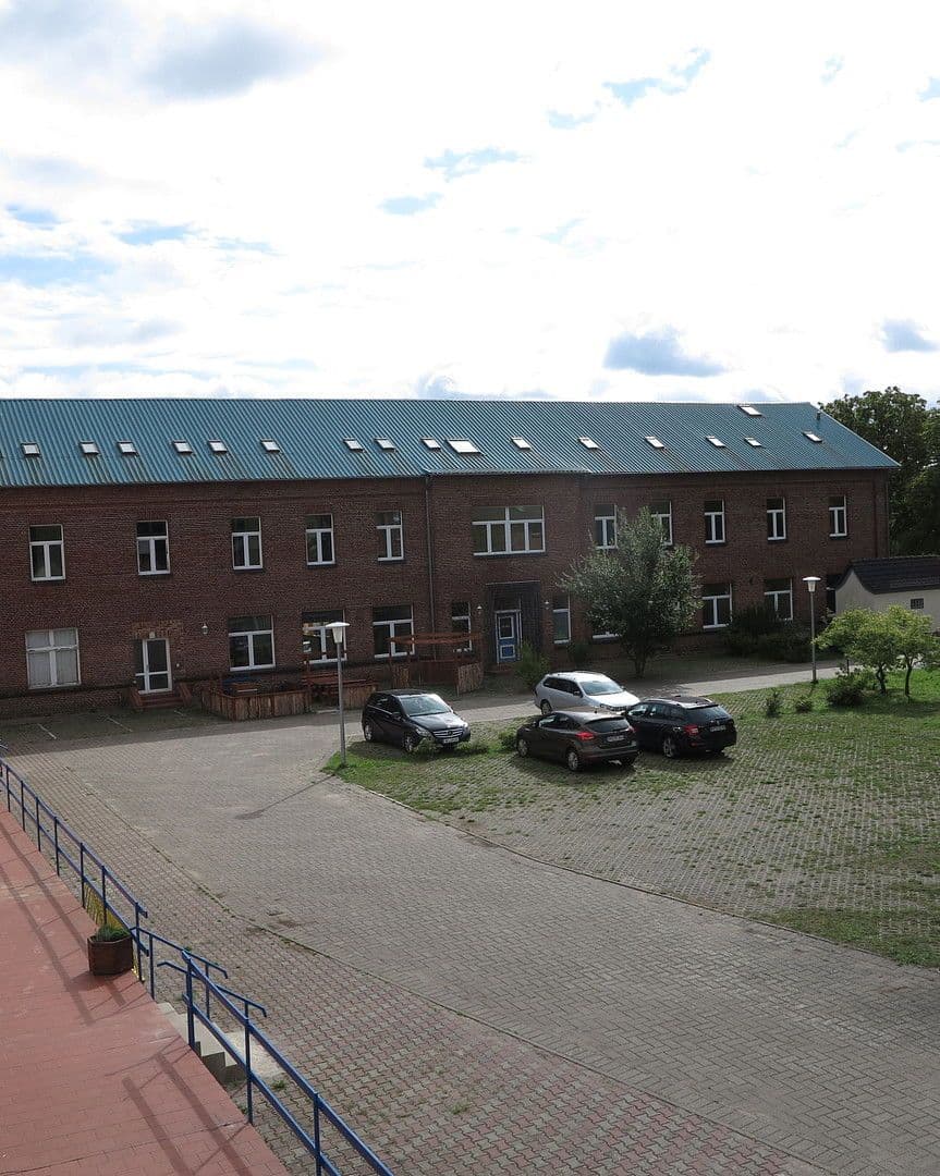 house for sale, 6,000 m², Malchin, Mecklenburg-Vorpommern house for sale, 6,000 m², Malchin, Mecklenburg-Vorpommern