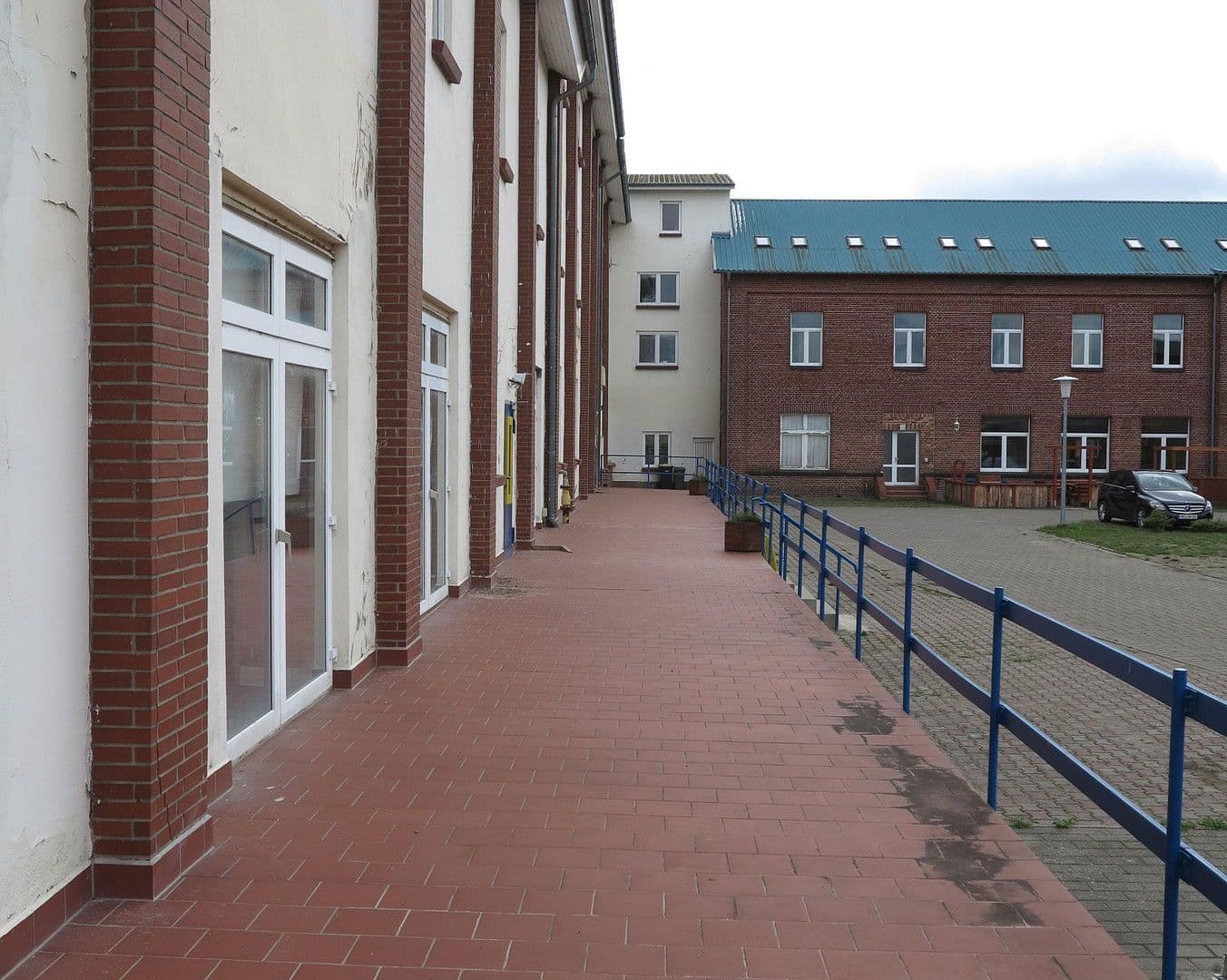 house for sale, 6,000 m², Malchin, Mecklenburg-Vorpommern house for sale, 6,000 m², Malchin, Mecklenburg-Vorpommern