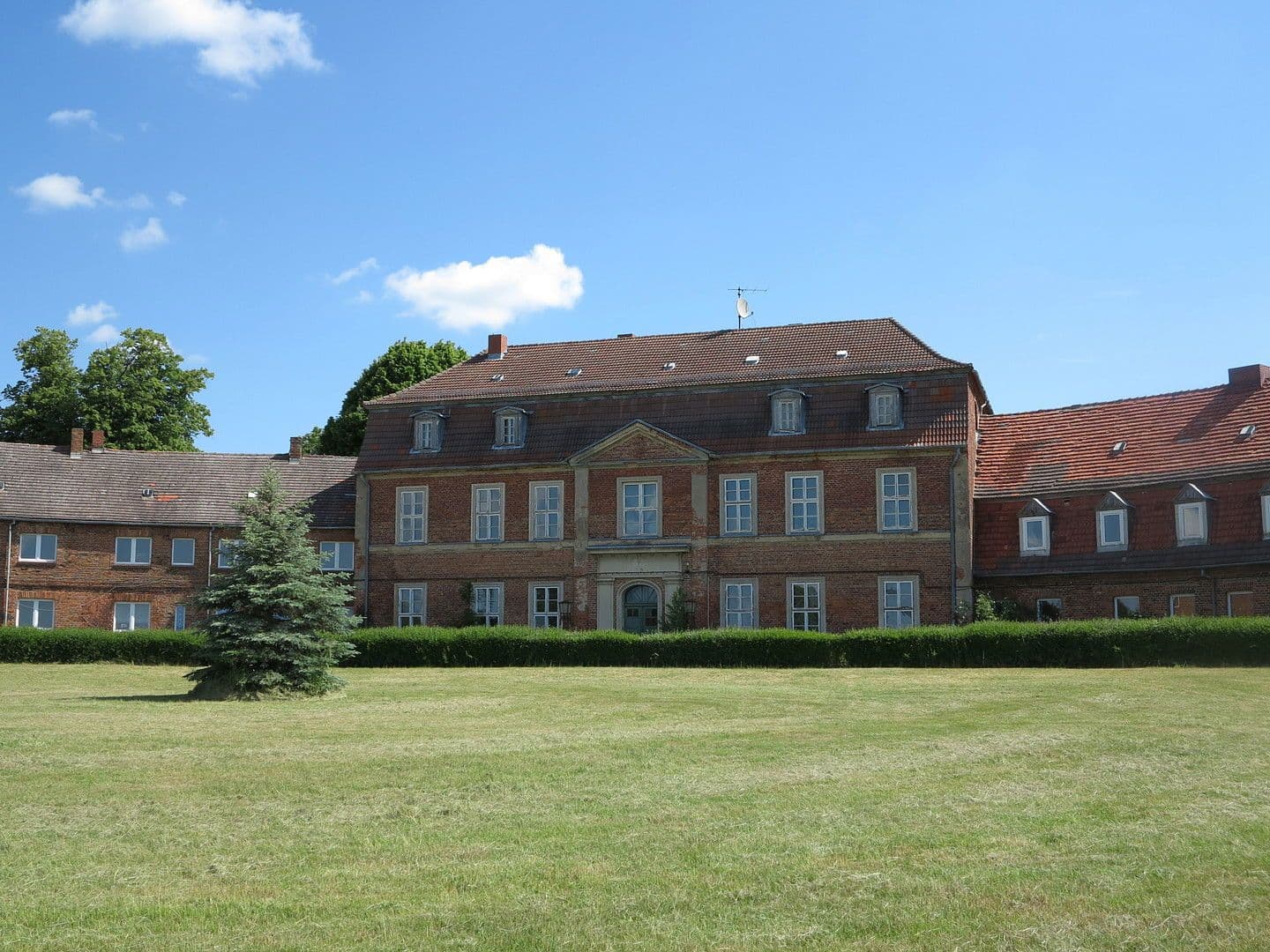 house for sale, 3,600 m², Zettemin, Mecklenburg-Vorpommern house for sale, 3,600 m², Zettemin, Mecklenburg-Vorpommern