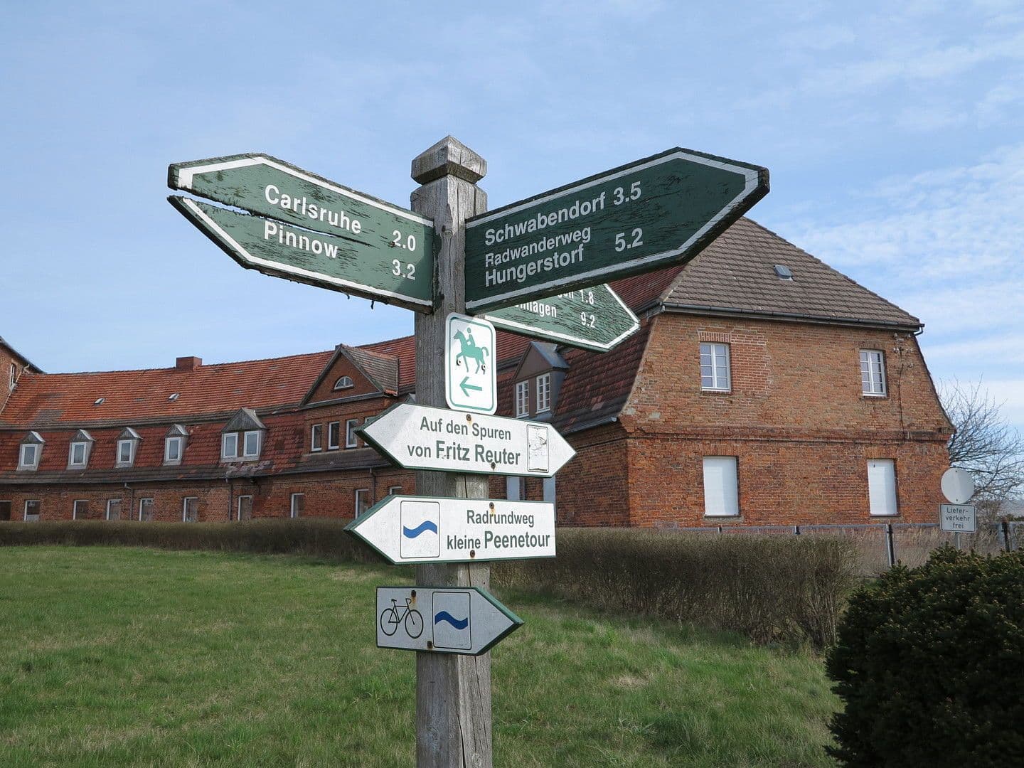 house for sale, 3,600 m², Zettemin, Mecklenburg-Vorpommern house for sale, 3,600 m², Zettemin, Mecklenburg-Vorpommern