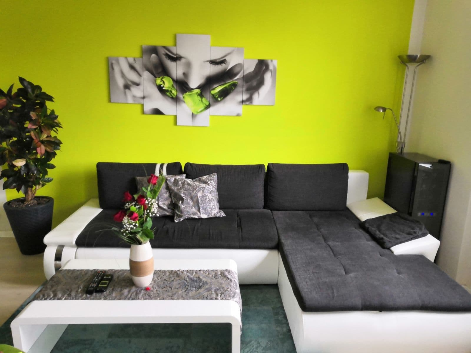 2 bedroom with open-plan kitchen flat to rent, 63 m², Ukrajinská, Ostrava, Moravskoslezský Region 2 bedroom with open-plan kitchen flat to rent, 63 m², Ukrajinská, Ostrava, Moravskoslezský Region