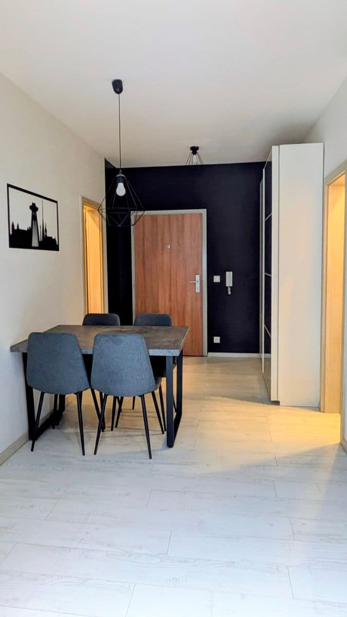 3 bedroom flat to rent, 68 m², Kresánkova, Karlova Ves, Bratislavský Region 3 bedroom flat to rent, 68 m², Kresánkova, Karlova Ves, Bratislavský Region