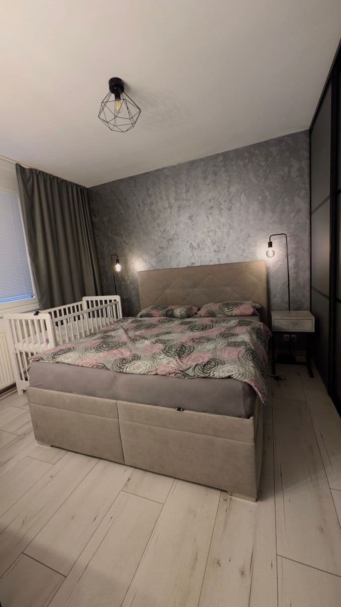 3 bedroom flat to rent, 68 m², Kresánkova, Karlova Ves, Bratislavský Region 3 bedroom flat to rent, 68 m², Kresánkova, Karlova Ves, Bratislavský Region