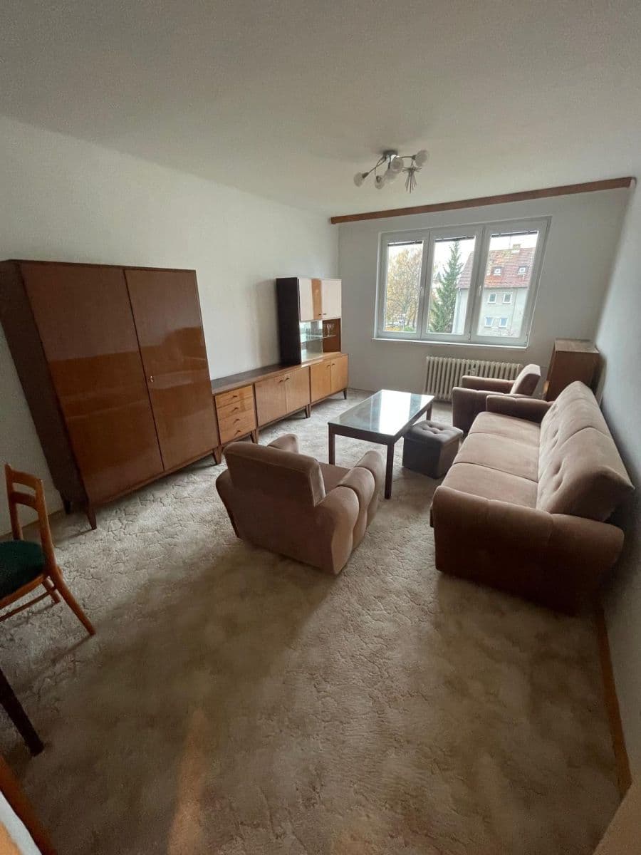 3 bedroom flat to rent, 66 m², Jana Čarka, České Budějovice, Jihočeský Region 3 bedroom flat to rent, 66 m², Jana Čarka, České Budějovice, Jihočeský Region