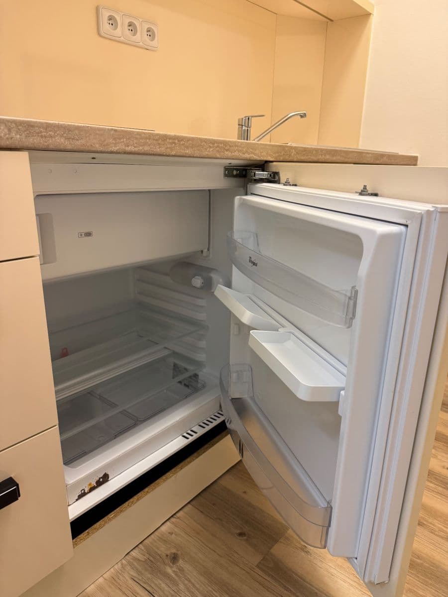 2 bedroom flat to rent, 47 m², Na Folimance, Prague, Prague 2 bedroom flat to rent, 47 m², Na Folimance, Prague, Prague