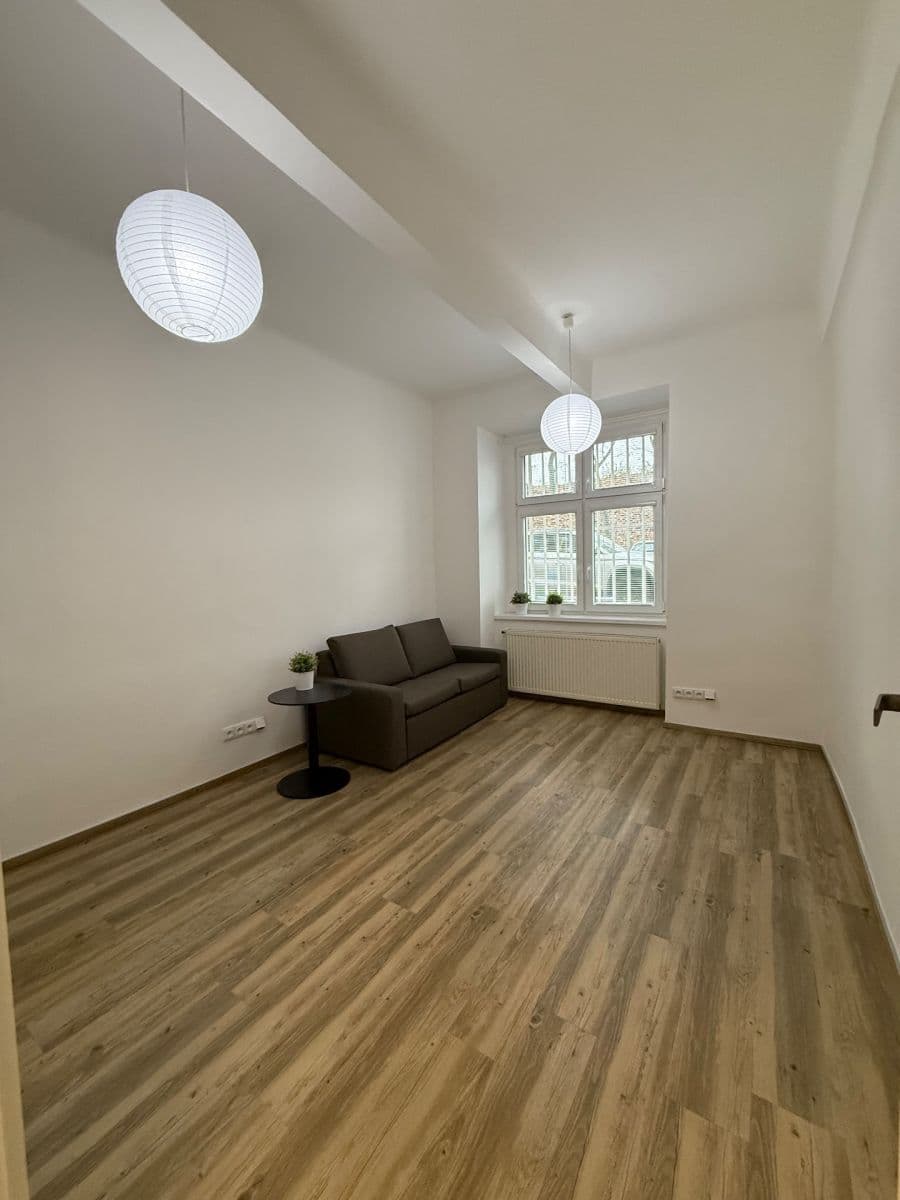 2 bedroom flat to rent, 47 m², Na Folimance, Prague, Prague 2 bedroom flat to rent, 47 m², Na Folimance, Prague, Prague