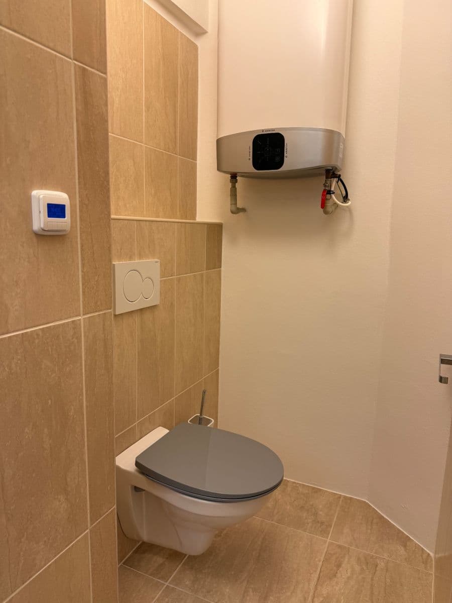 2 bedroom flat to rent, 47 m², Na Folimance, Prague, Prague 2 bedroom flat to rent, 47 m², Na Folimance, Prague, Prague