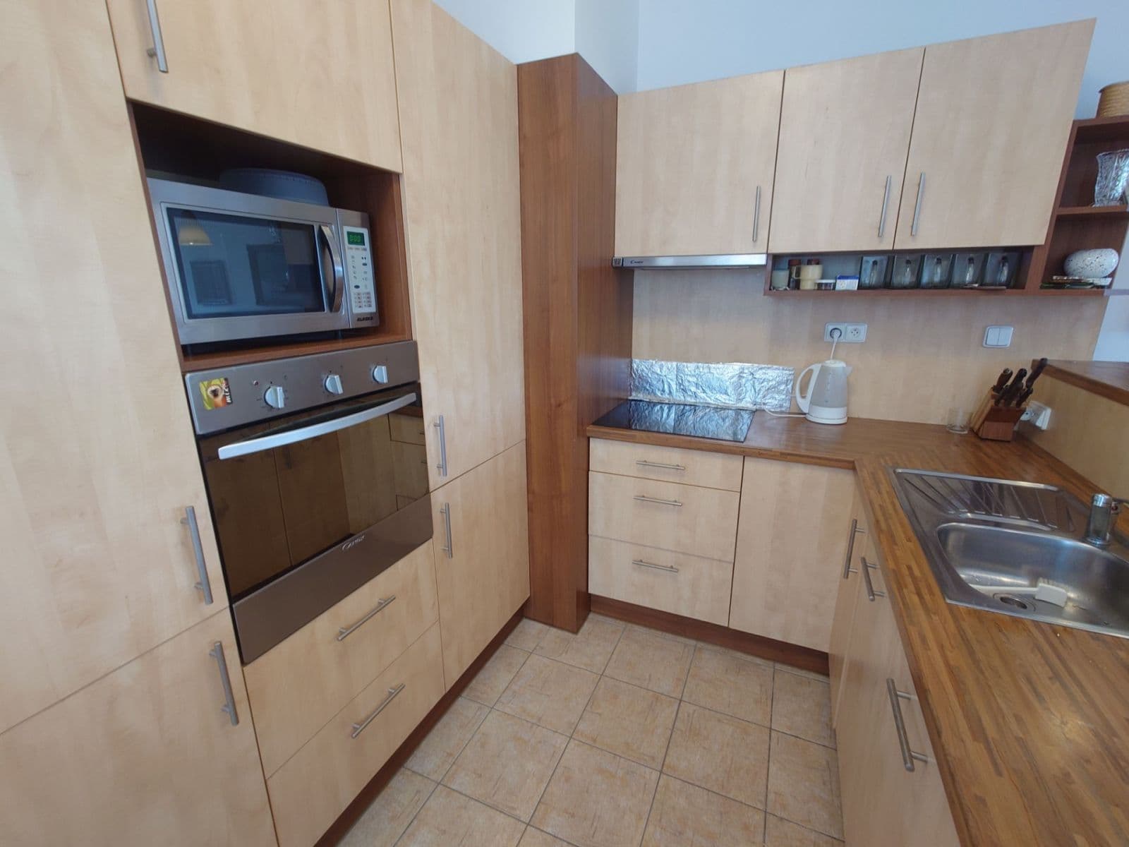 1 bedroom with open-plan kitchen flat to rent, 70 m², Trýbova, Brno, Jihomoravský Region 1 bedroom with open-plan kitchen flat to rent, 70 m², Trýbova, Brno, Jihomoravský Region