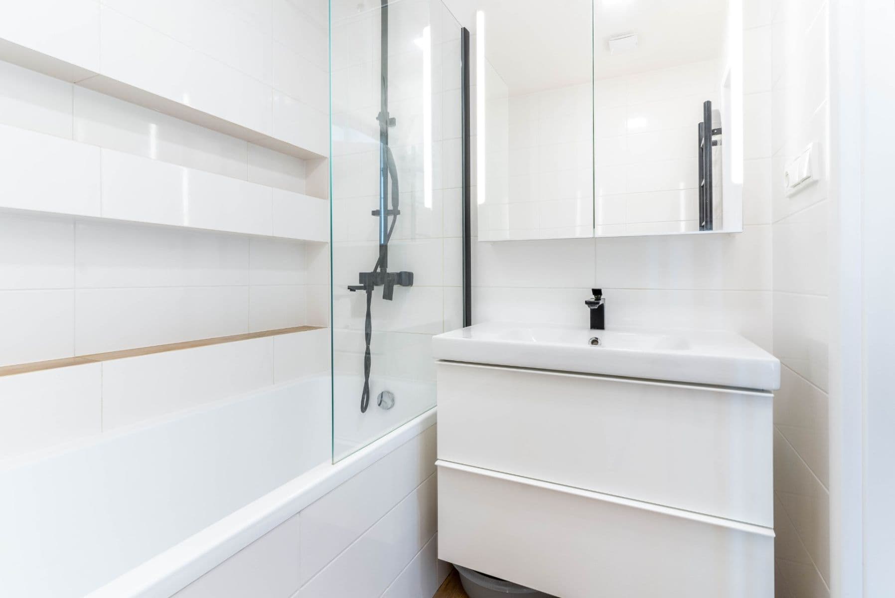 3 bedroom flat to rent, 66 m², Pomořanská, Prague, Prague 3 bedroom flat to rent, 66 m², Pomořanská, Prague, Prague