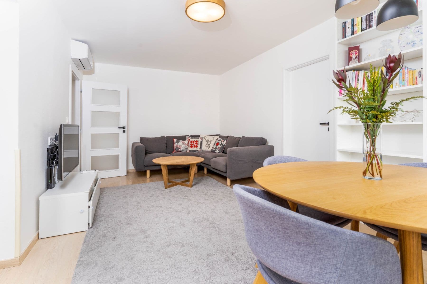 3 bedroom flat to rent, 66 m², Pomořanská, Prague, Prague 3 bedroom flat to rent, 66 m², Pomořanská, Prague, Prague